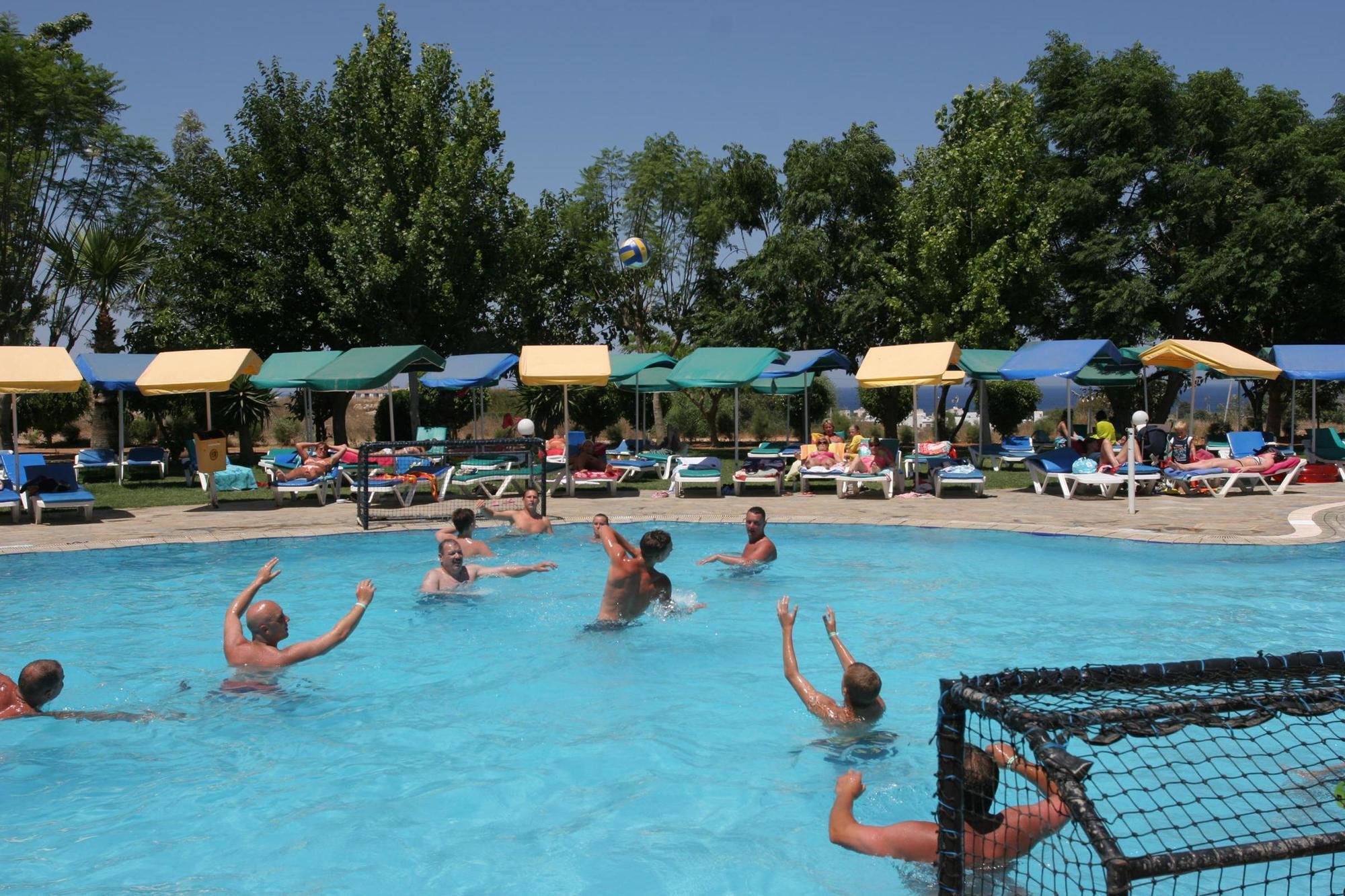 Maris Grand Waterpark Resort Protaras Esterno foto