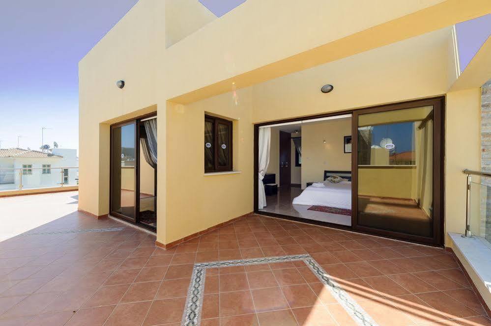 Maris Grand Waterpark Resort Protaras Esterno foto